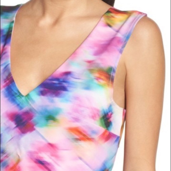 Omg this dress is everything - Picture 4 of 4